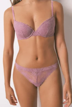 Renda de tanga rosa