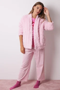 Robe curto rosa com corações de cabelo fofo