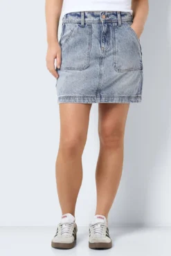 Saia curta denim