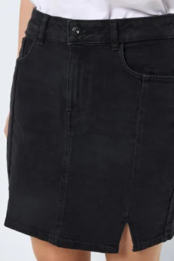 Saia curta jeans