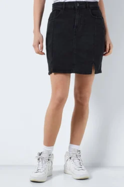Saia curta jeans