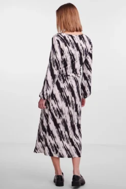 Saia midi estampada