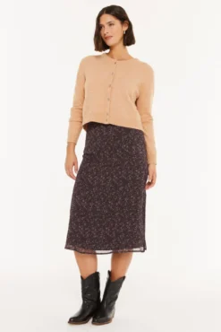 Saia midi pequena com estampado floral
