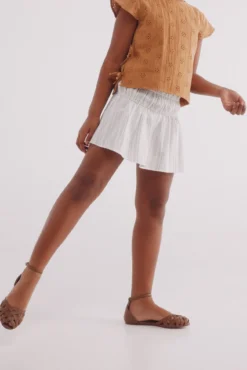 Saia riscas de menina