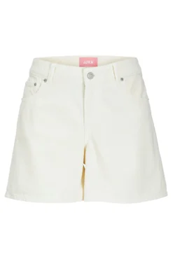 Shorts denim com caimento relaxado