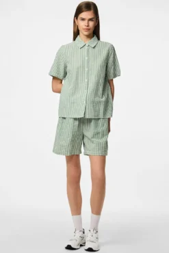 Shorts riscas