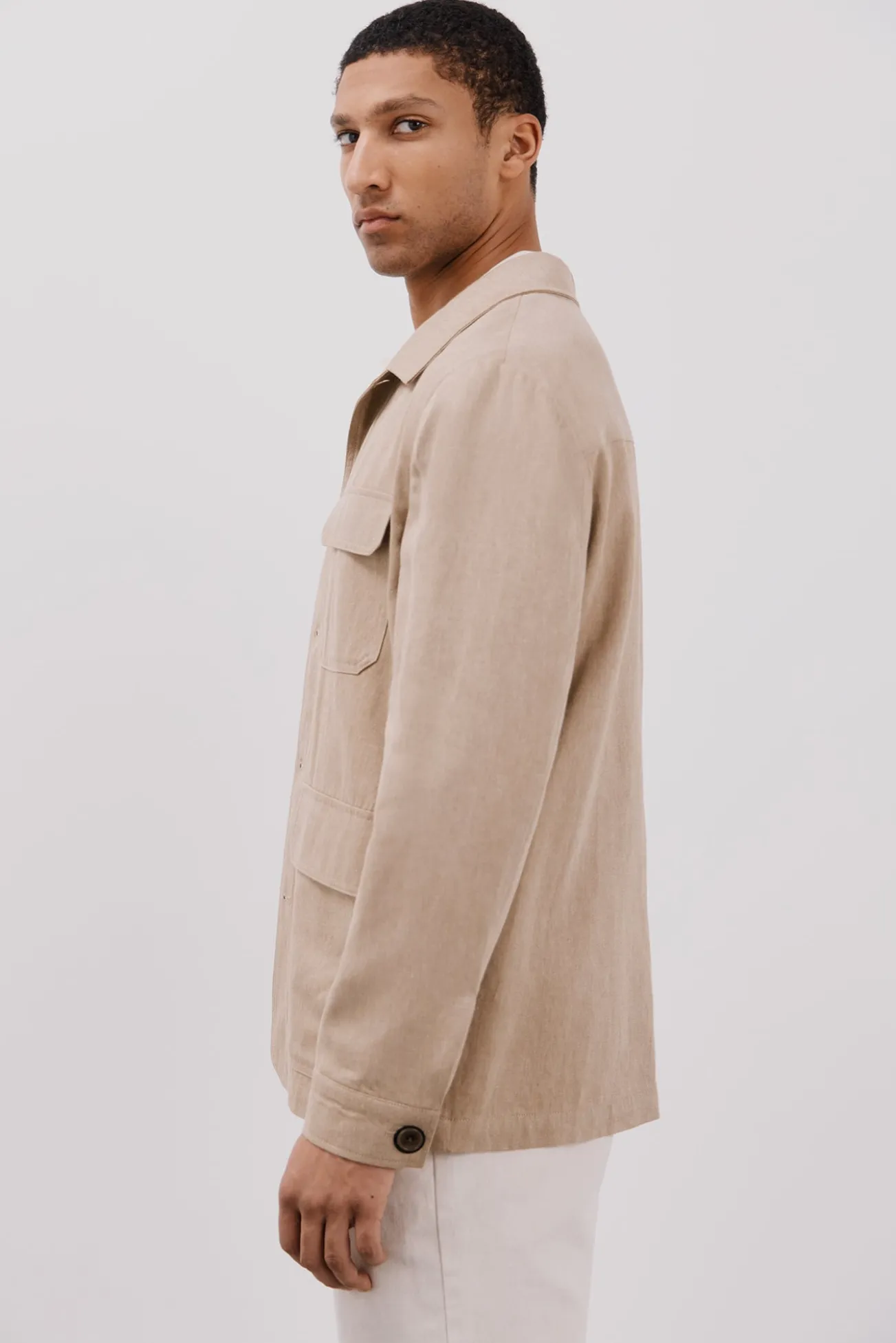 Sobrecamisa de linho e tencel