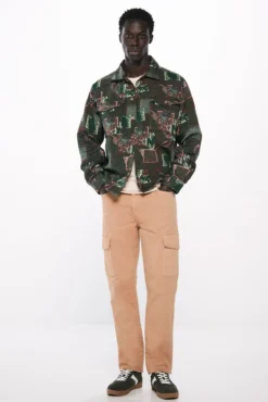 Sobrecamisa em tecido tapeçaria
