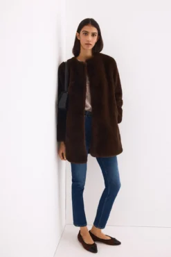 Sobretudo de faux-fur