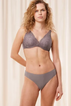 Soutien Illusion Lace WP com decote profundo