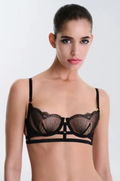 Sutiã balconette com tule com aro