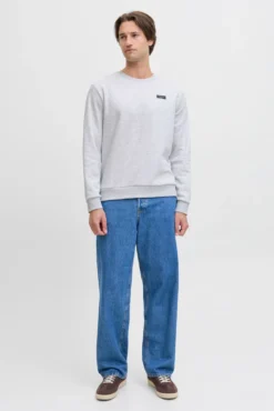 Sweatshirt básico com logo