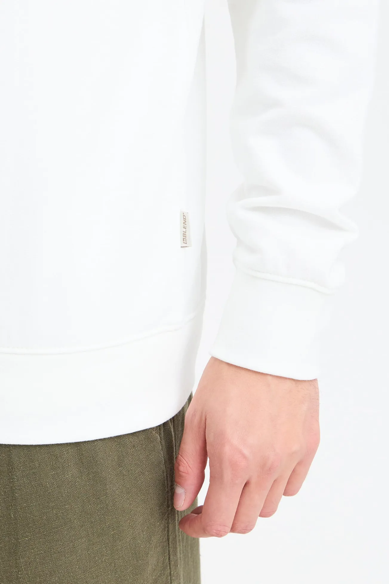 Sweatshirt com gola redonda