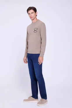Sweatshirt com logo e gola redonda