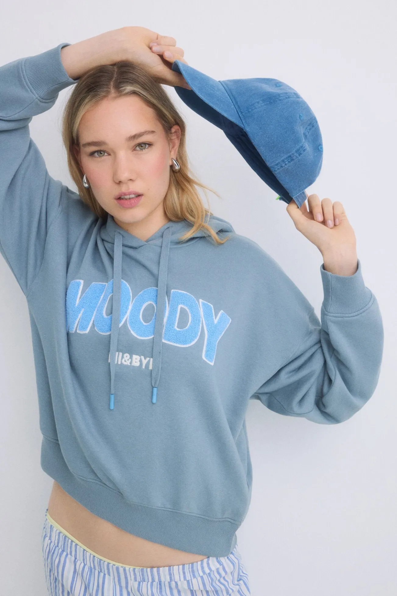 Sweatshirt de capuz de algodão cinza