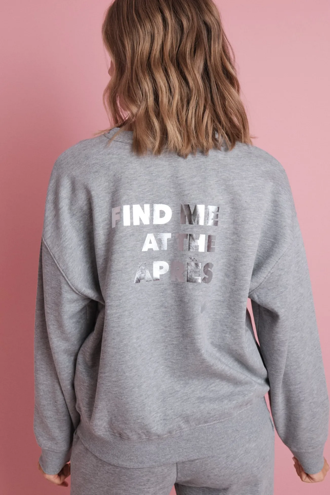 Sweatshirt de lã cinza com logo