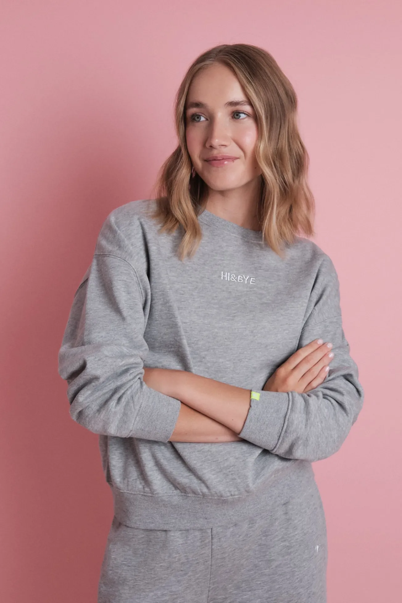 Sweatshirt de lã cinza com logo