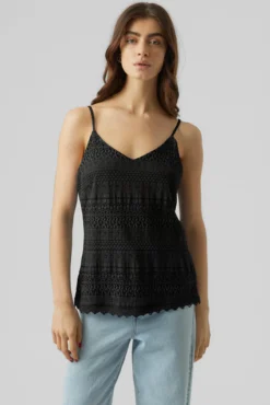 Top de alças com renda