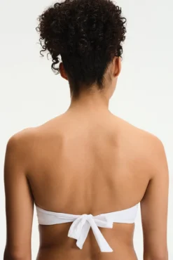 Top de biquíni bandeau efeito cruzado