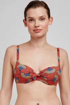 Top de biquíni com estampado tribal