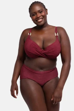 Top de biquíni vermelho