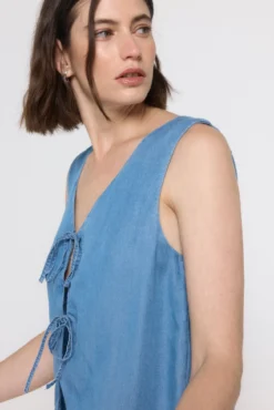 Top denim fluído