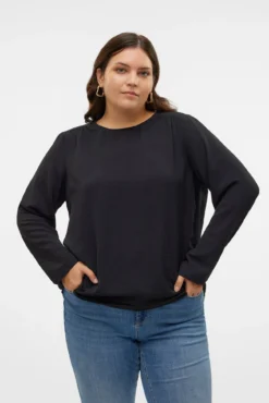 Top de renda plus size nas costas