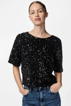 T-shirt com brilho
