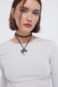 T-shirt com decote nas costas em lurex