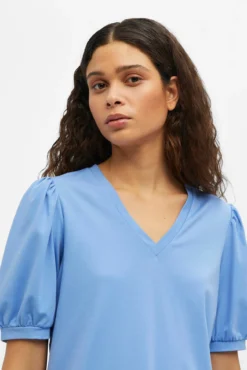 T-shirt com mangas balão