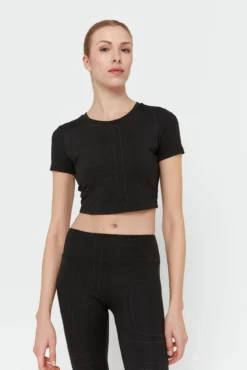 T-shirt crop