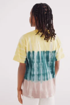 T-shirt dip dye menino