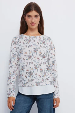 T-shirt estampada combinada