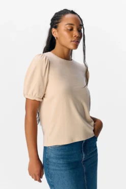 T-shirt manga em balão