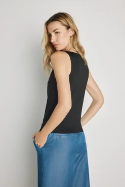 T-shirt sem mangas
