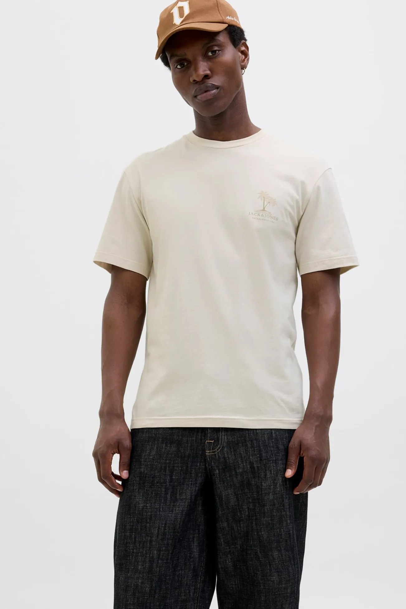 T-shirt slim com estampado nas costas