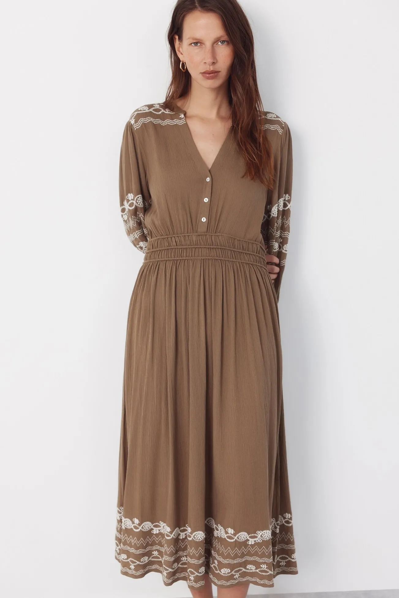 Vestido bordado