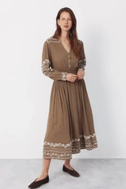 Vestido bordado