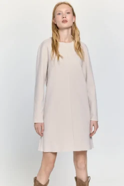 Vestido básico de tecido plush