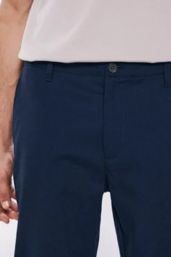 Vestido calças chino slim fit confortável