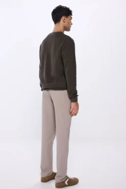 Vestido calças chino slim fit confortável