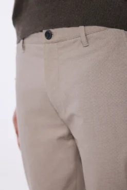 Vestido calças chino slim fit confortável