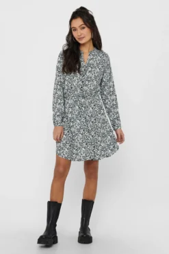 Vestido camiseiro botões