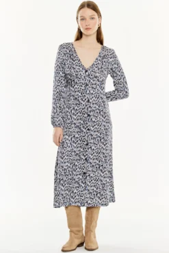 Vestido com estampa animal