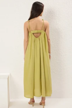 Vestido comprido de alças