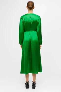 Vestido comprido envolvente