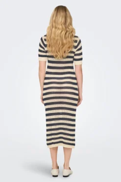 Vestido comprido malha rendilhada