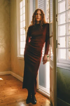 Vestido comprido pedraria