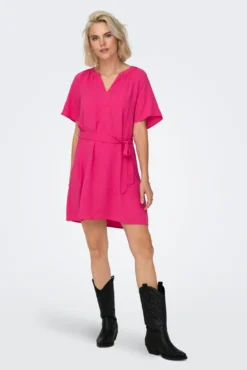 Vestido curto cinto