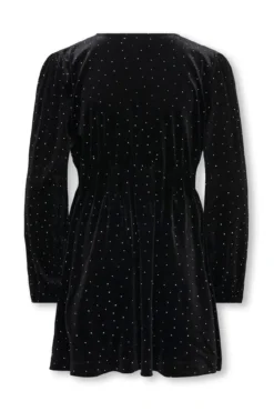 Vestido curto com brilhantes